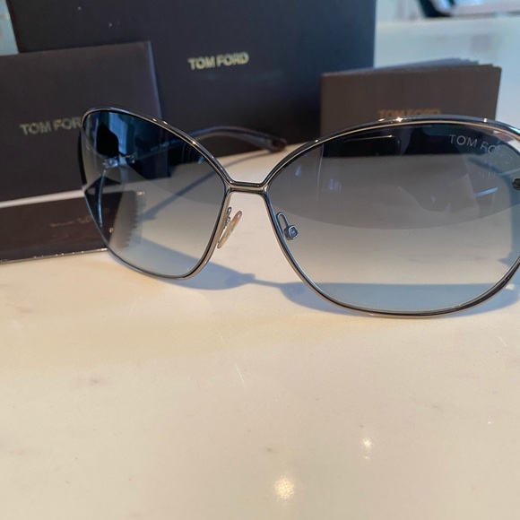 Tom Ford Kit Astuccio Soft B1 - Picture 5 of 6